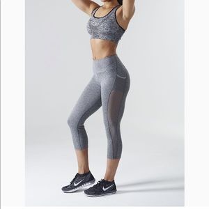 Gymshark dry sculpture grey cropped leggings
